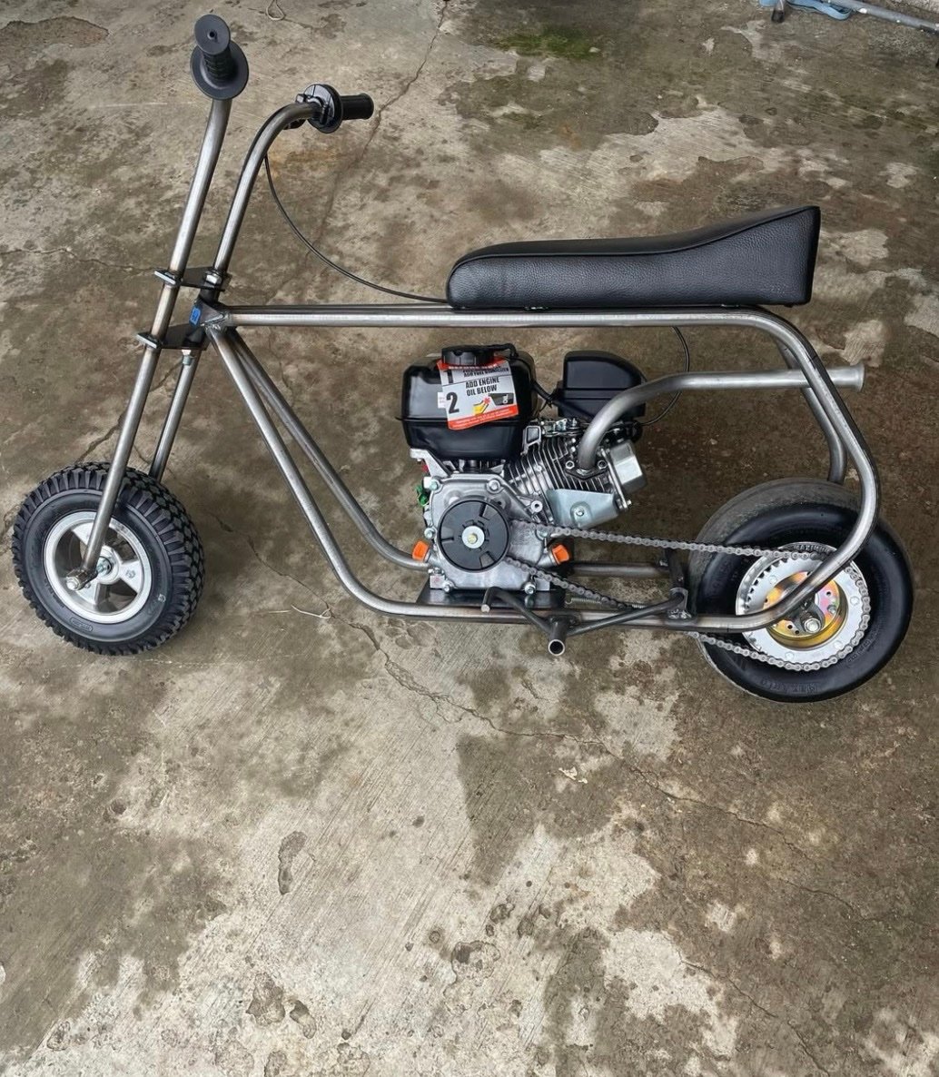 GLOSSY BLACK Stock MiniBike (45+mph) - Image 2